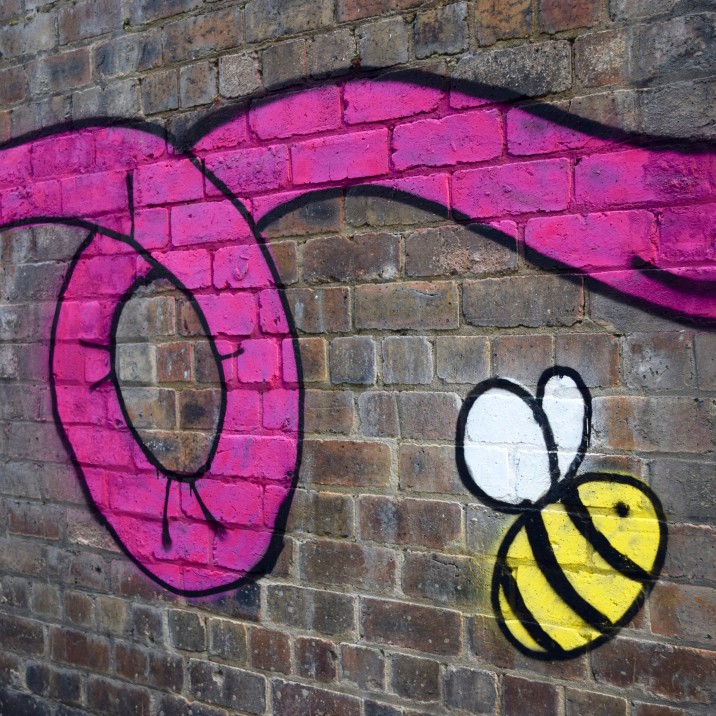 Vennels Guerilla Art Project Oliphant's Vennel pink trunk and bee