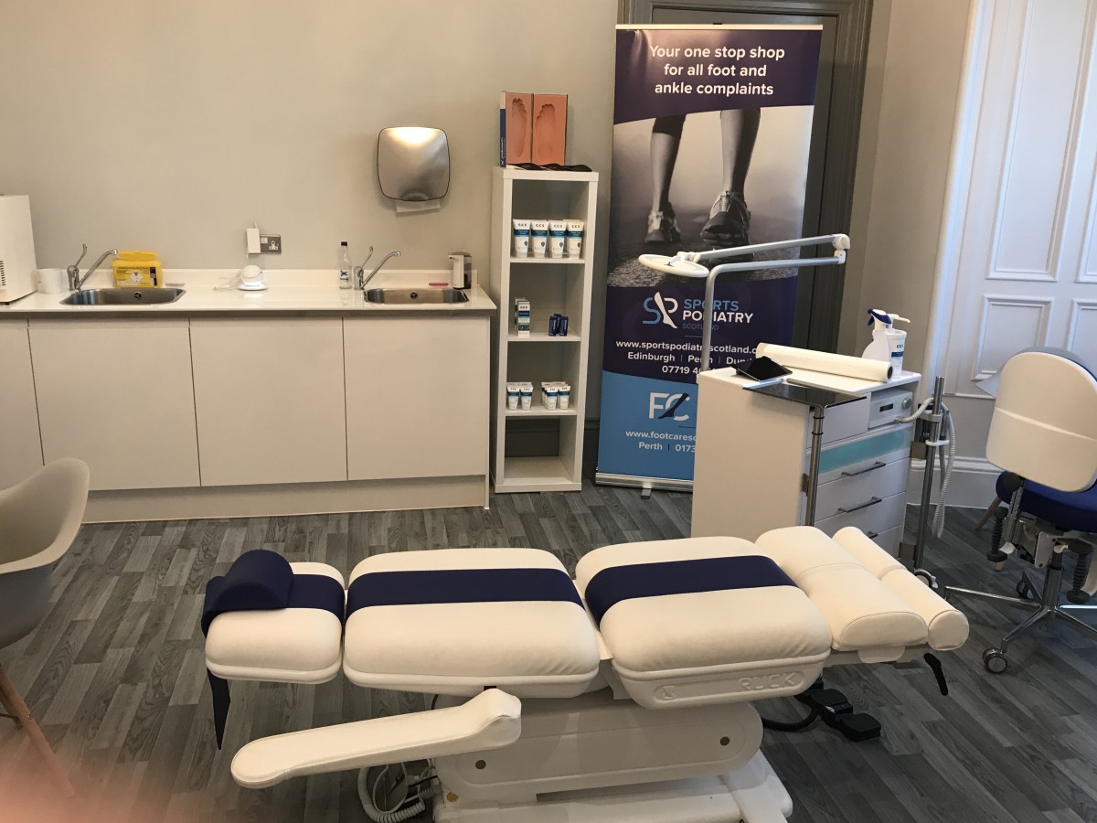 Sports Podiatry Scotland - Physio bed
