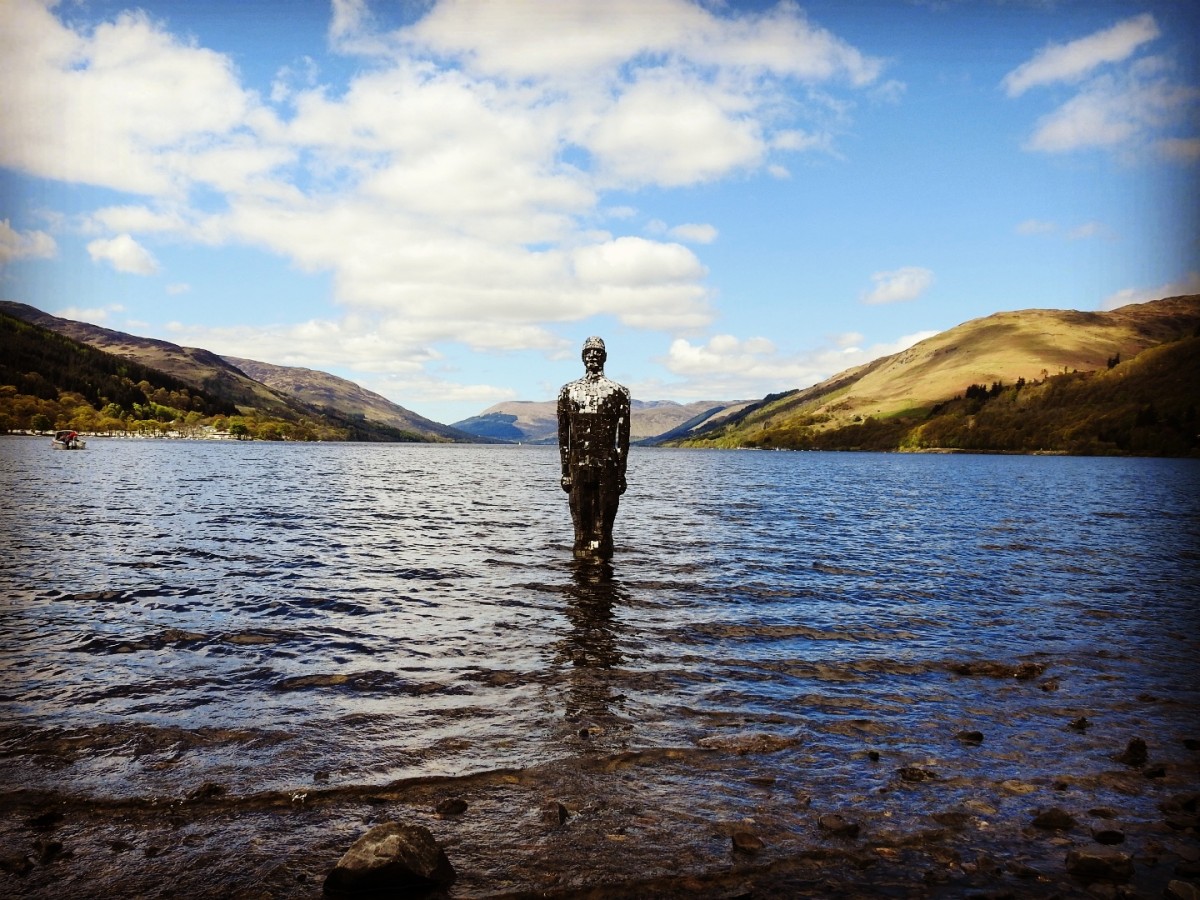 Mirror Man from a distance