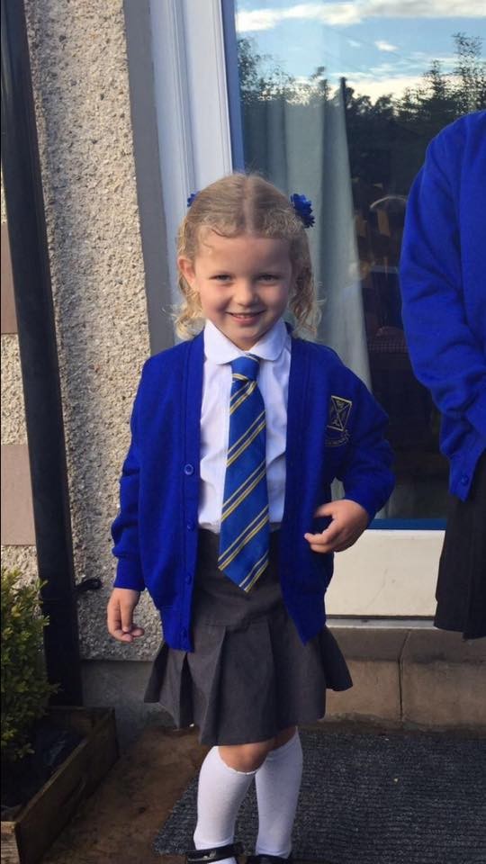Jen sent this super cute pic of her little girl looking really smart all ready to start primary one.