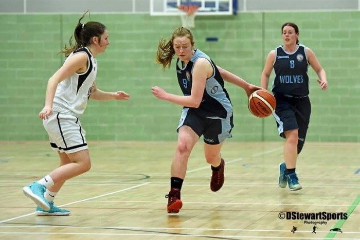 Erynn Legge - Dribbling  on court