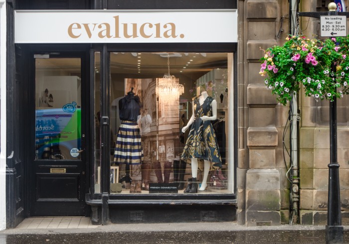 EVA LUCIA - Shop Front