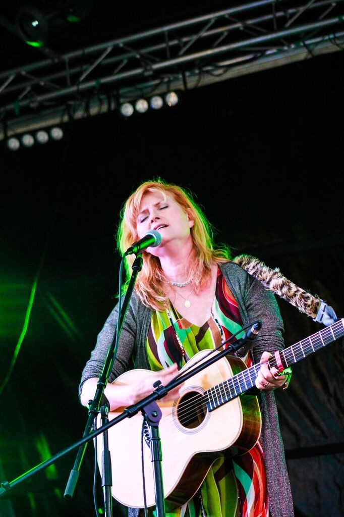Eddi Reader