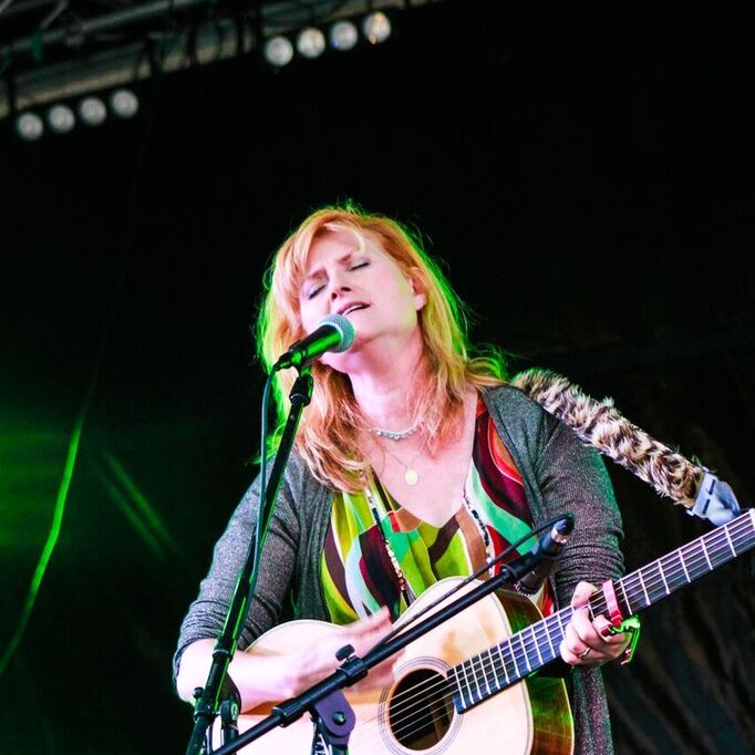 Eddi Reader