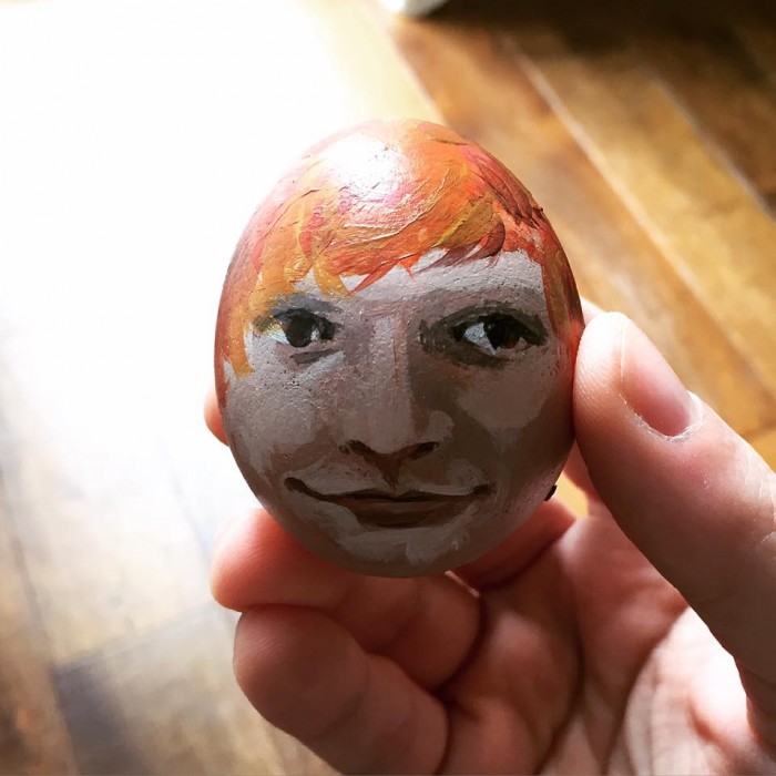 Alison Robertson - Egg Sheeren