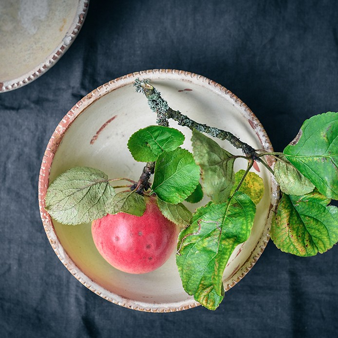 The addition of apple in the soup brings a lovely sweetness.