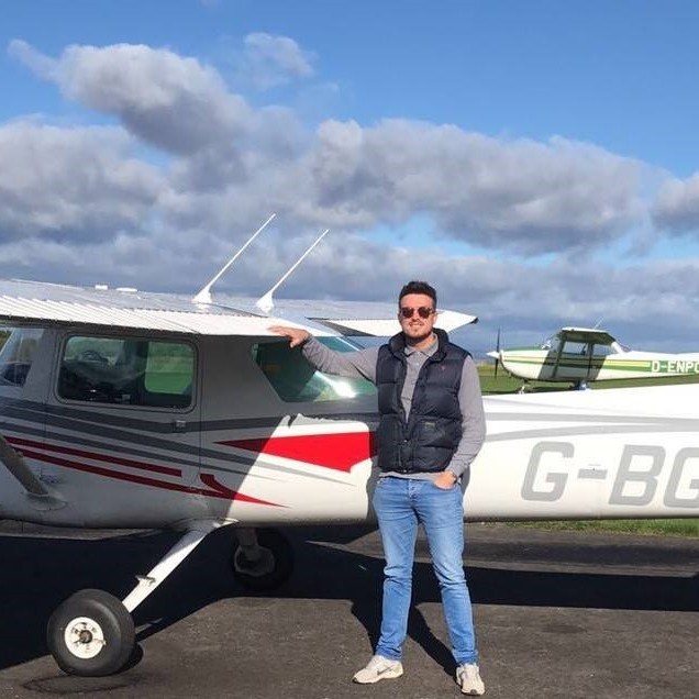 Gary next to his plane for the morning