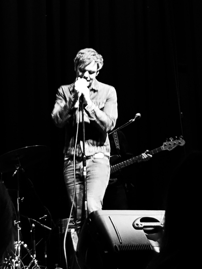 Roddy Woomble- Live at Birnam