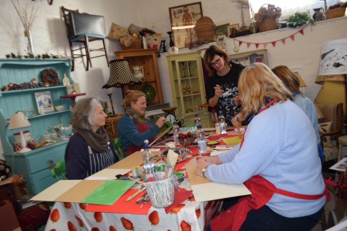 ANNIE SLOAN group working