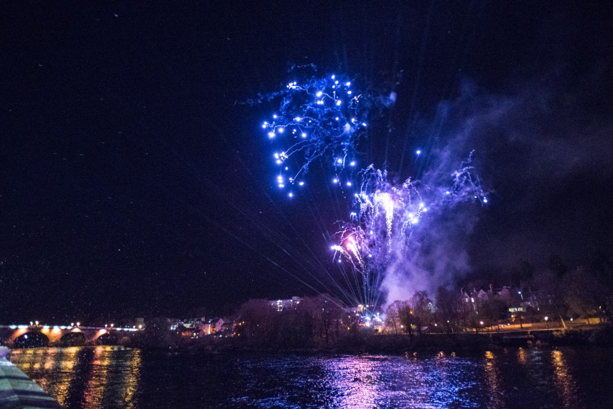 Fireworks light up the Tay