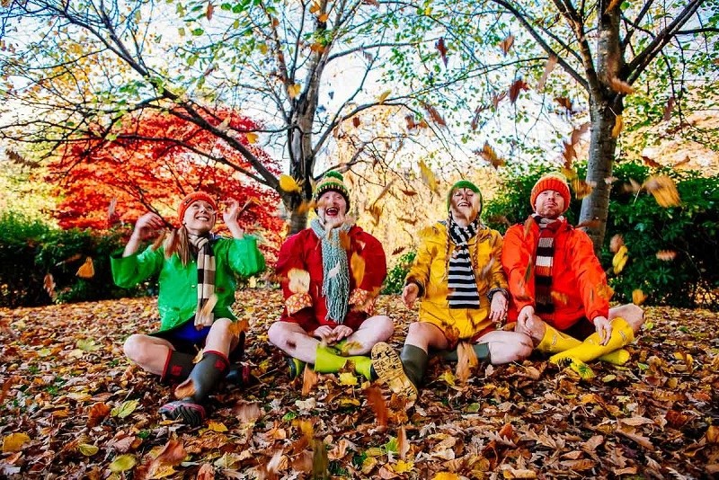 A totally charming new show for audiences aged 3-5 years from Indepen-dance, Scotland's inclusive professional dance company.