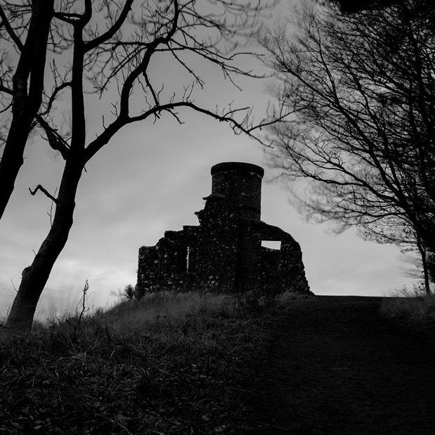 Kinnoull Tower beneath trees