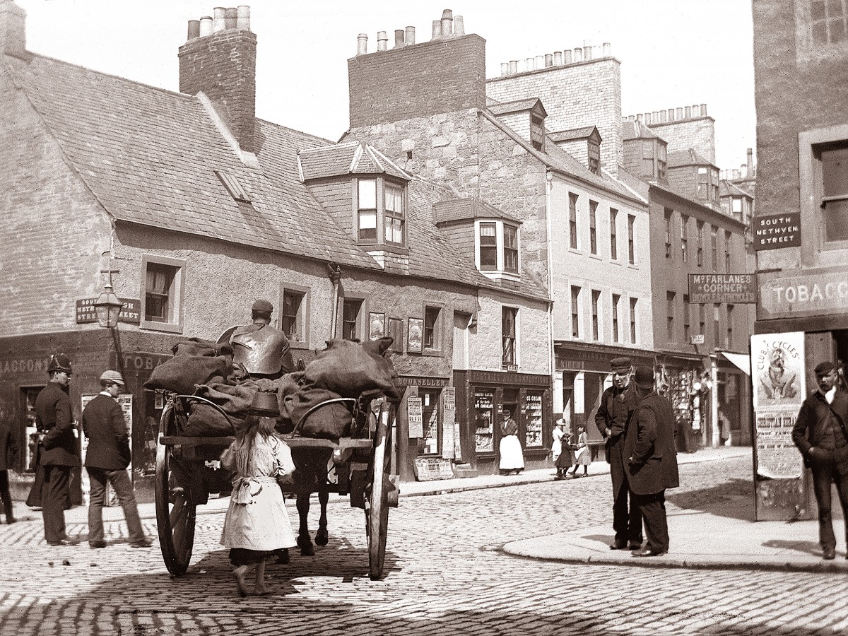 South Methven Street and High Street Junction c1888. courtesy of Perth Museum & Art Gallery, Perth & Kinross Council.