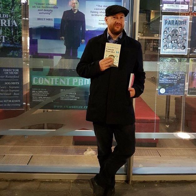 STEWART LEE REVIEW- COLIN