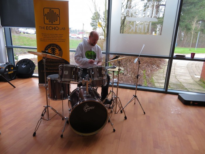 ECHOLAB REVIEW- RINGO STAR IN THE MAKING