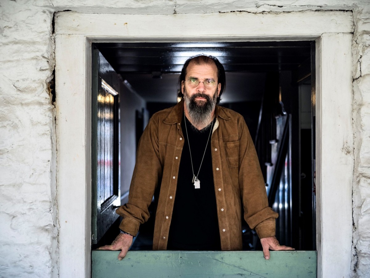 Three-time Grammy Award recipient and 11-time Grammy nominee Steve Earle arrives at Perth Concert Hall