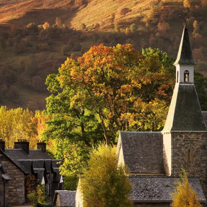 The sleepy town steeple peers out from the Dunkeld Skyline