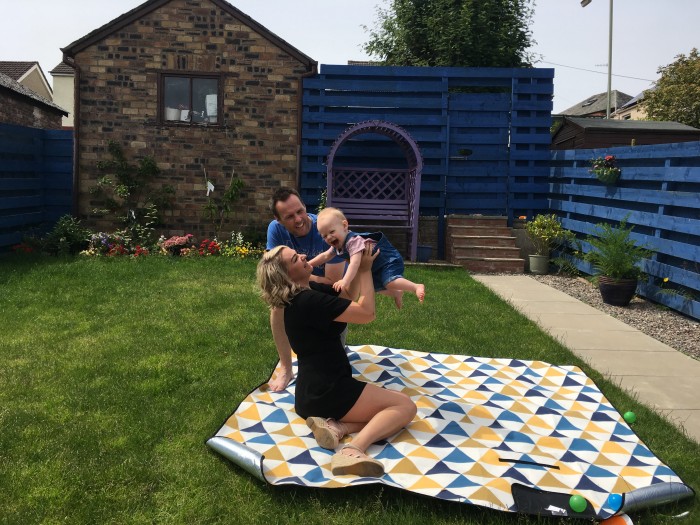 Kirsty Nicoll - With family