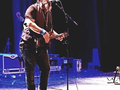 Steve Earle & The Dukes