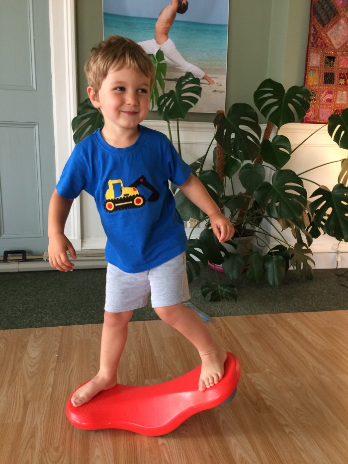 Mini Movers - Surfing