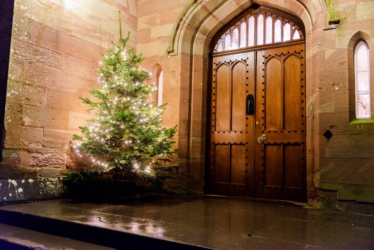 The perfect opportunity to get your Christmas shopping completed!