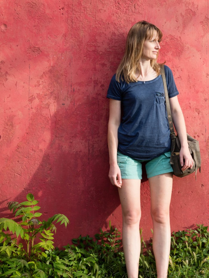 Rona Hatton - Red wall