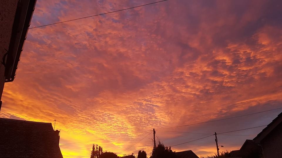Lynsey Gallacher captured this strange but true image of the sky over Coupar Angus!