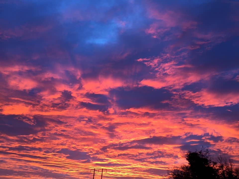Catherine McFie captured this colourful image of the Kaleidoscope Sky at Inchyra.