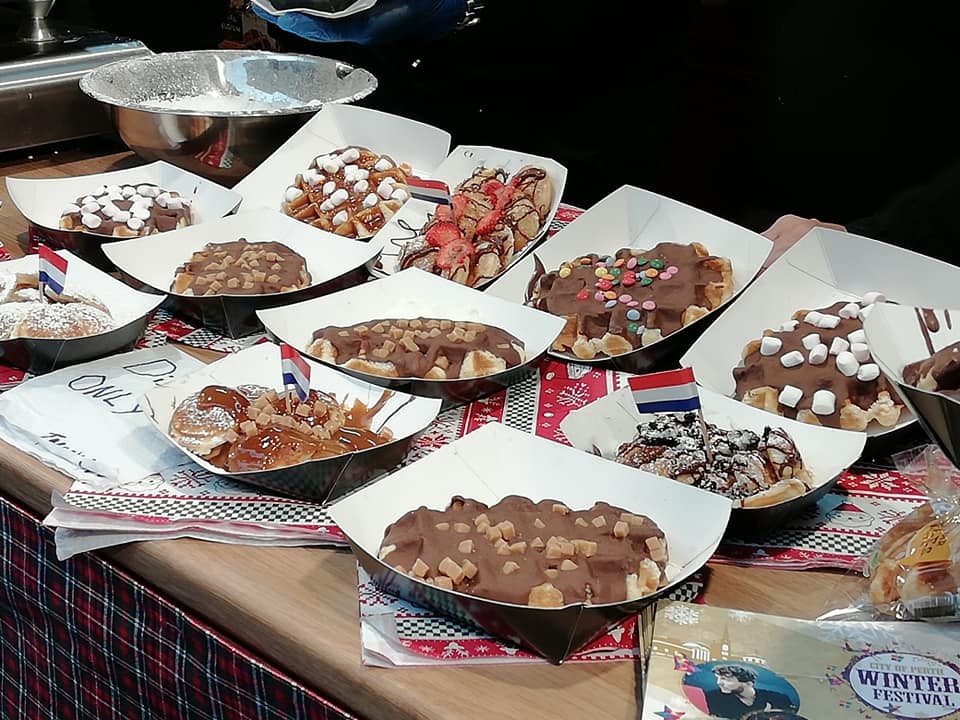 Perth's high street was packed with delicious street food vendors at the continental market offering everything from bratwurst German sausage to chocolate crepes.