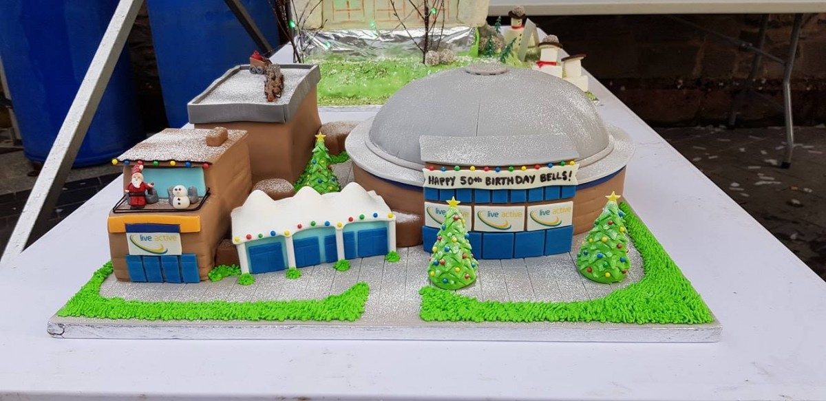 A brilliant sculpture of Bells Sports Centre made of cake at the annual #cakefest extravaganza. Watch out bake off! Perth has the greatest creative bakers around.