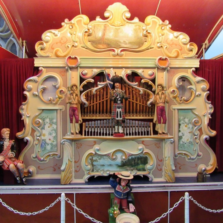 The vintage melody maker provided the festive music at the International Christmas market this weekend in Perth City centre