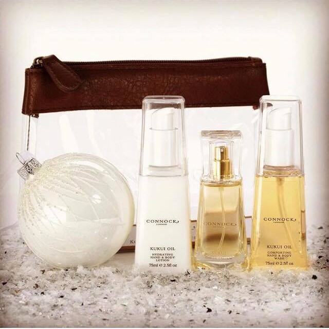 A gift pack of designer accessories from Perth's most fabulous independent fashion boutique Eva Lucia consisting of Luxury body and accessories set including 30ml kukui eau de parfum and 75ml body wash and lotion.