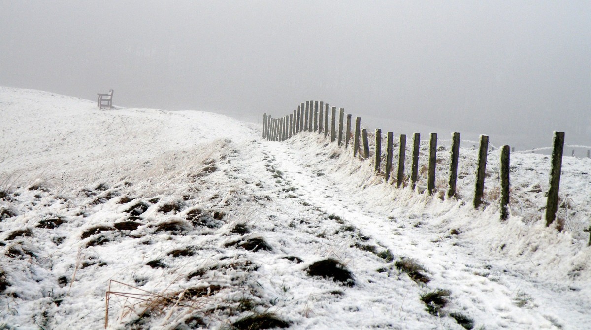Lonley Seat above Blackford covered in snow