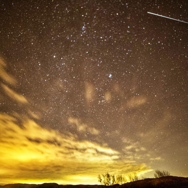 Look at the stars, look how they shine for you....it was all yellow.....