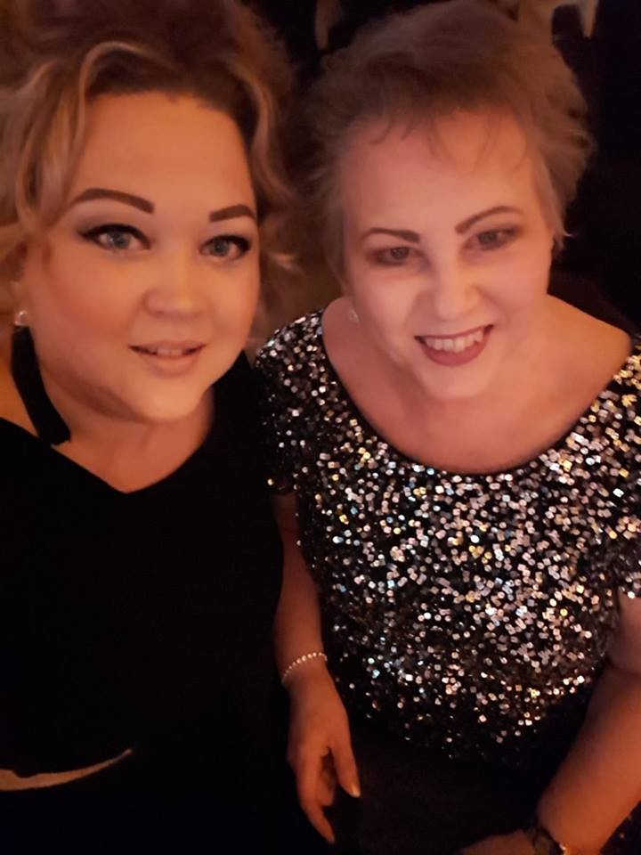 Kirsty and her mum ❤️