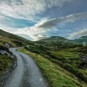 The road down Ben Lawyers