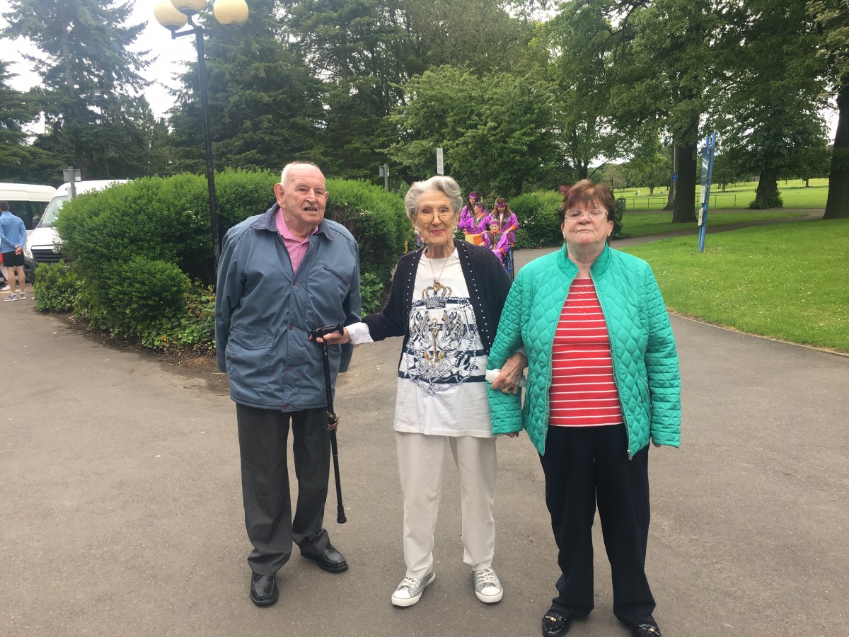 A Go4Gold Trio ready for an afternoon of fun activities, tea and cake. 🙂