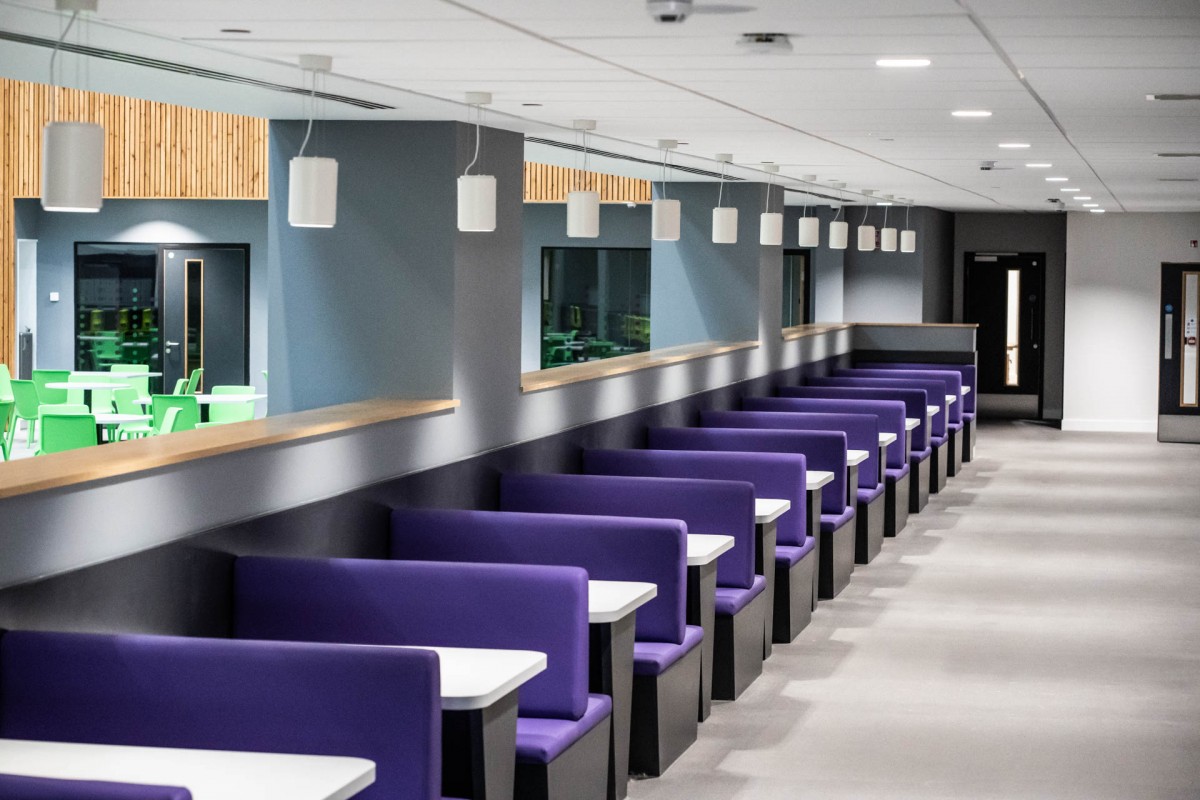 Flexible learning environments and social spaces look cool, feel comfortable and are spread throughout the school.