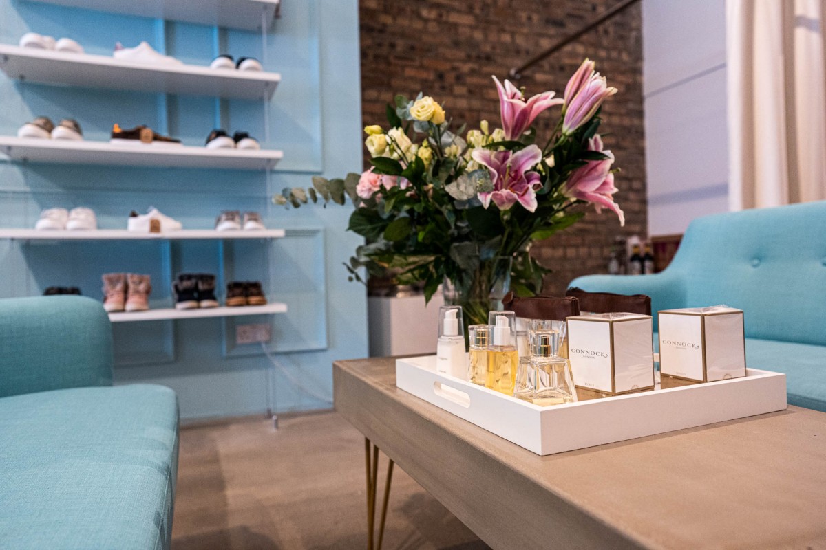 The new shop offers more space, a comfortable relaxation area and little touches of luxury.