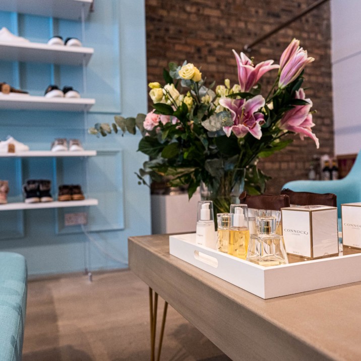 The new shop offers more space, a comfortable relaxation area and little touches of luxury.
