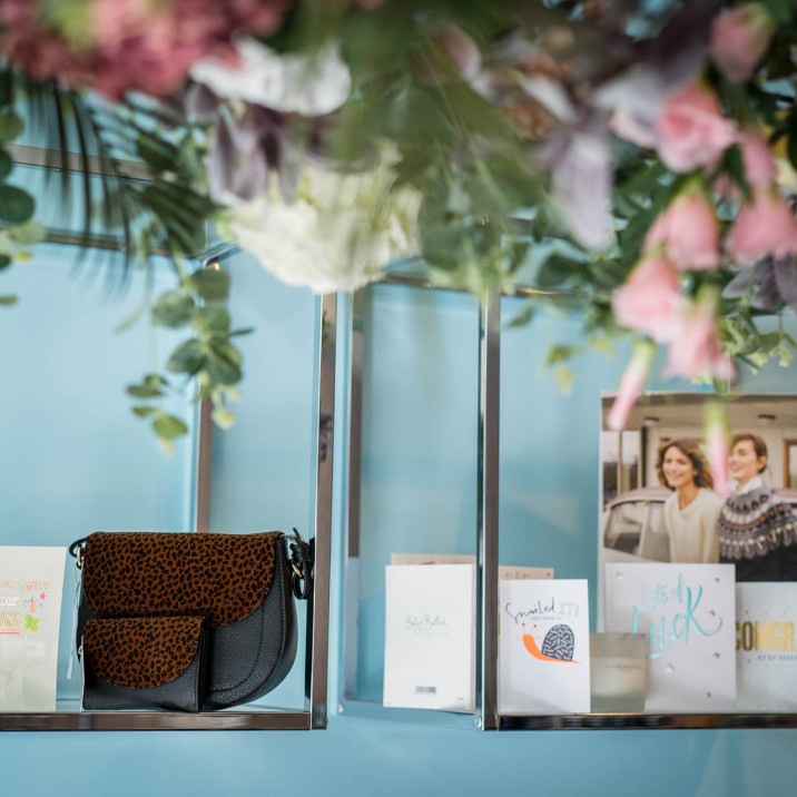 It's the little finishing touches that make the difference. And how much do we all want a hanging floral centrepiece now?!