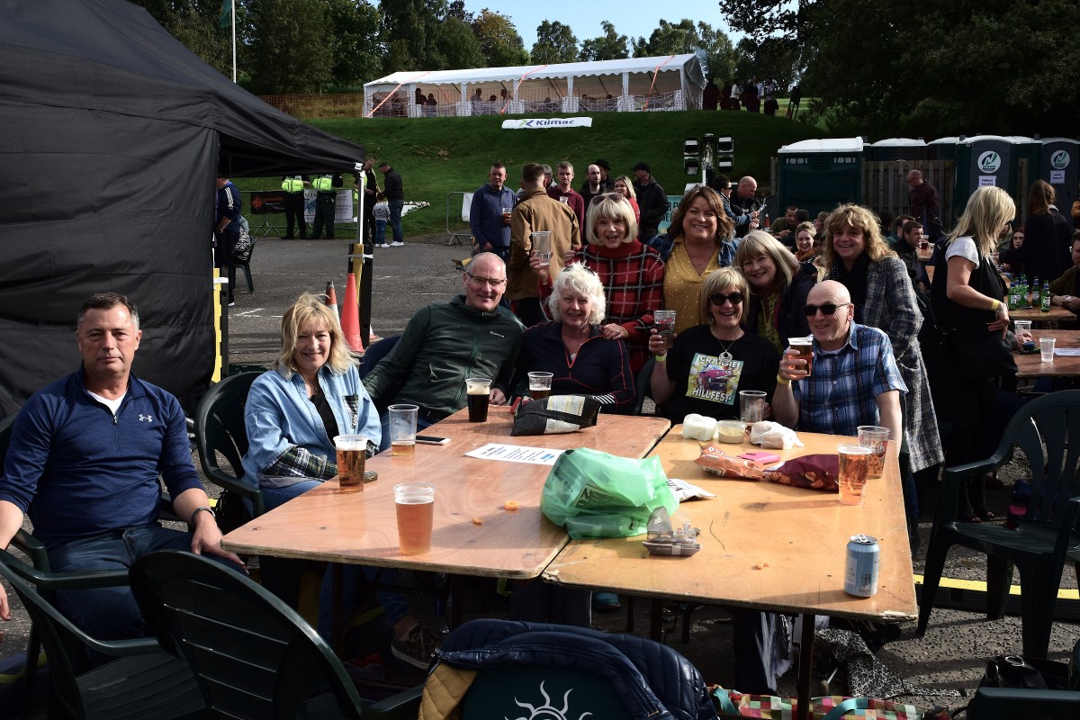 A wee seat from the dancing to refuel and then we're off again!