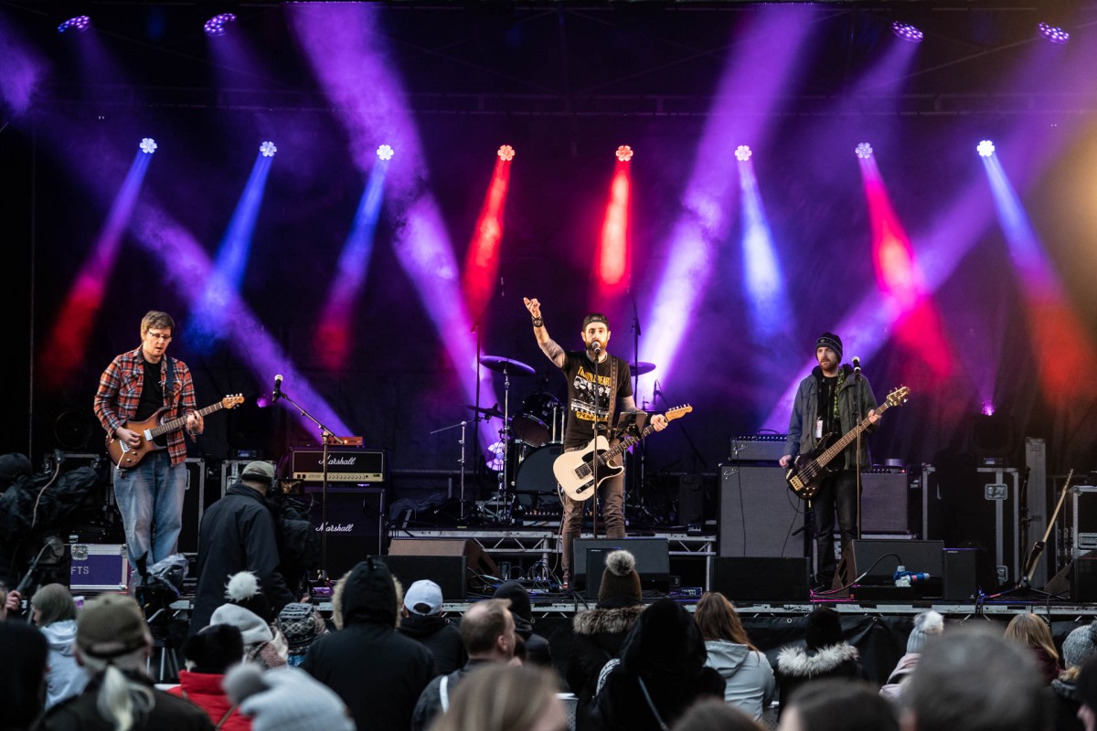 Last Orders played a rocking set of tribute music which had the whole street singing along.