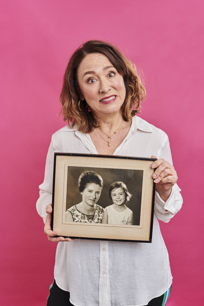 Arabella Weir: Does My Mum Loom Big In This?