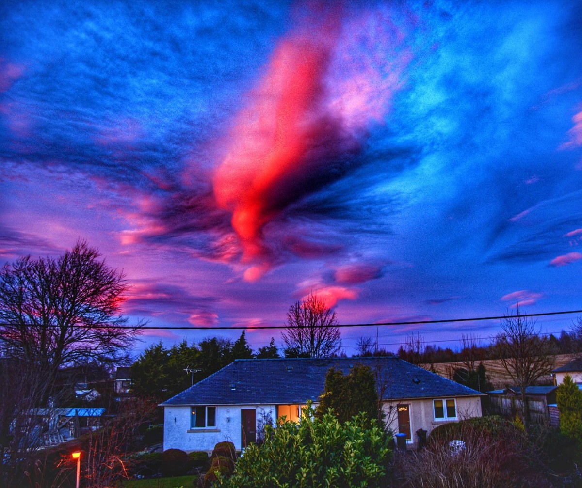 Red sky at night, Shepherds delight!