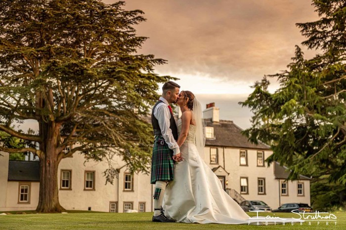 35 acres of landscaped grounds make for stunning photographs.