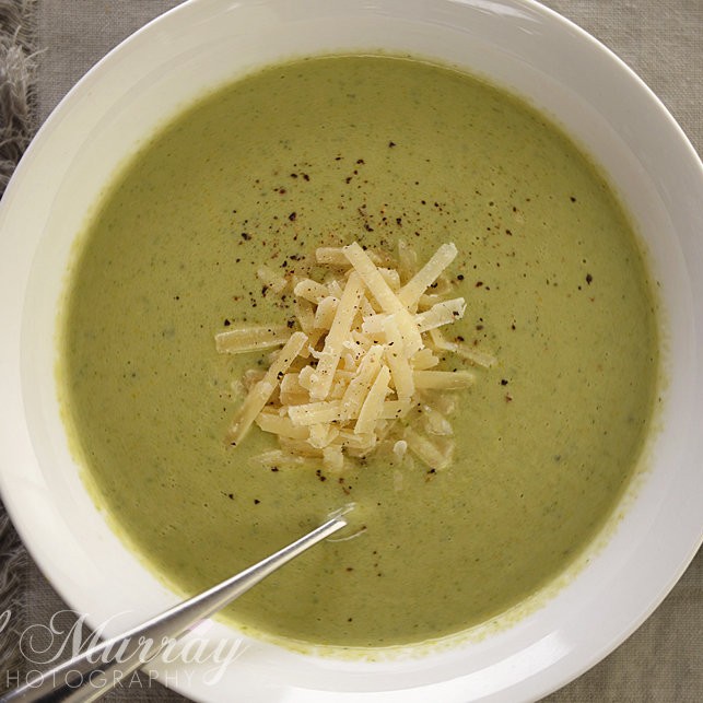 Courgette and Garlic Soup
