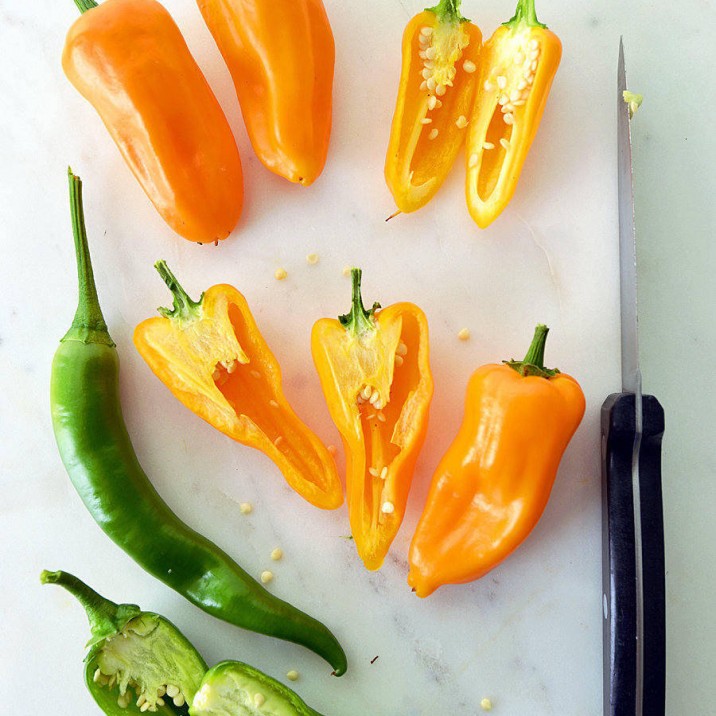 Chillis for a Chilli Chocolate Pot